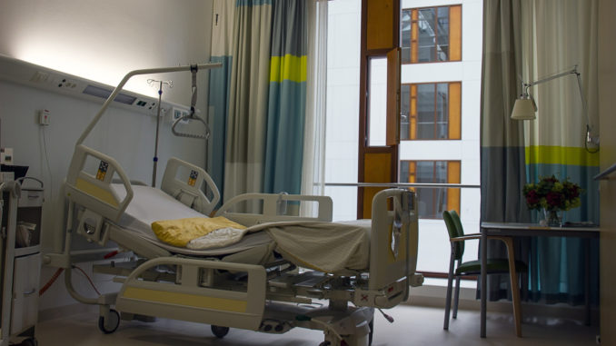 Eenpersoonskamers in ziekenhuizen steeds duurder